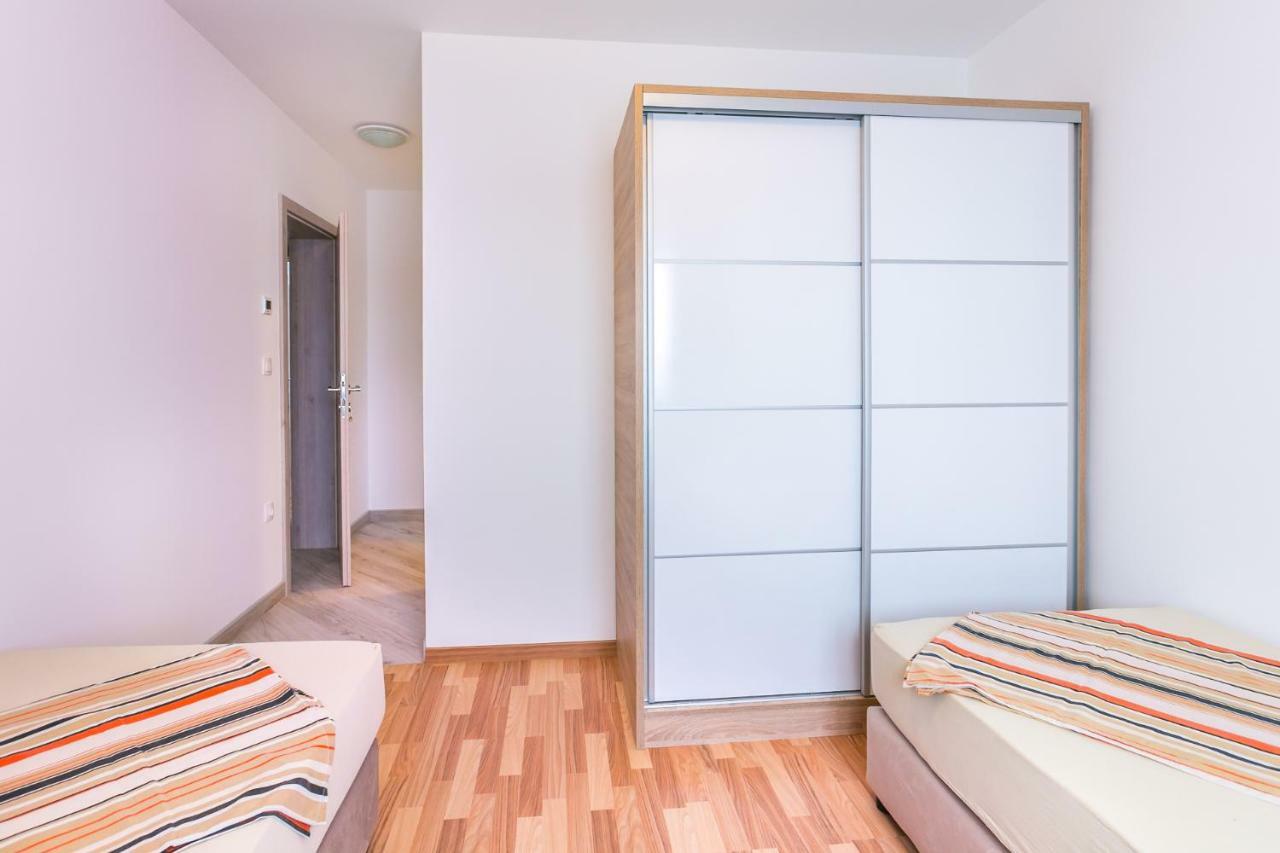 Dragan K2 Otel Medulin Dış mekan fotoğraf