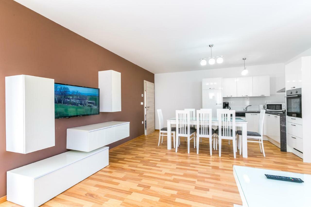 Dragan K2 Otel Medulin Dış mekan fotoğraf