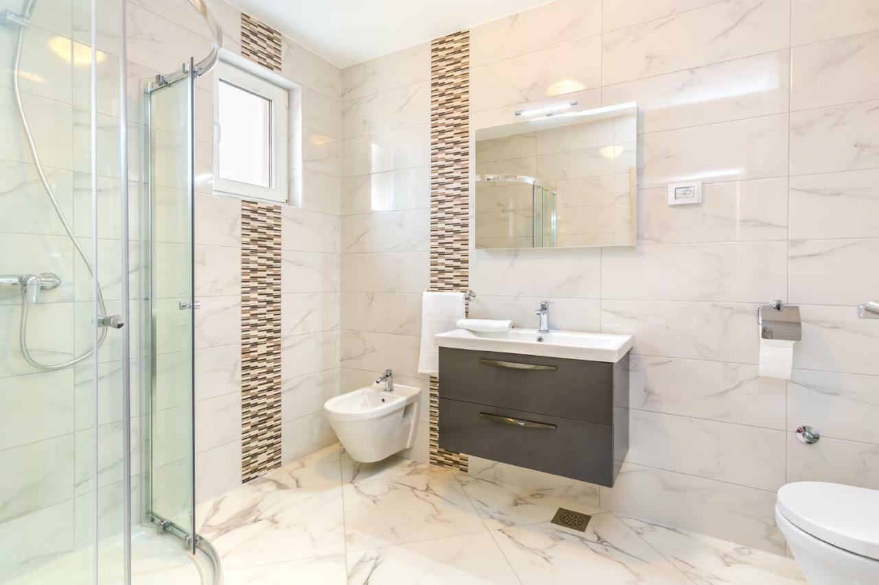 Dragan K2 Otel Medulin Dış mekan fotoğraf