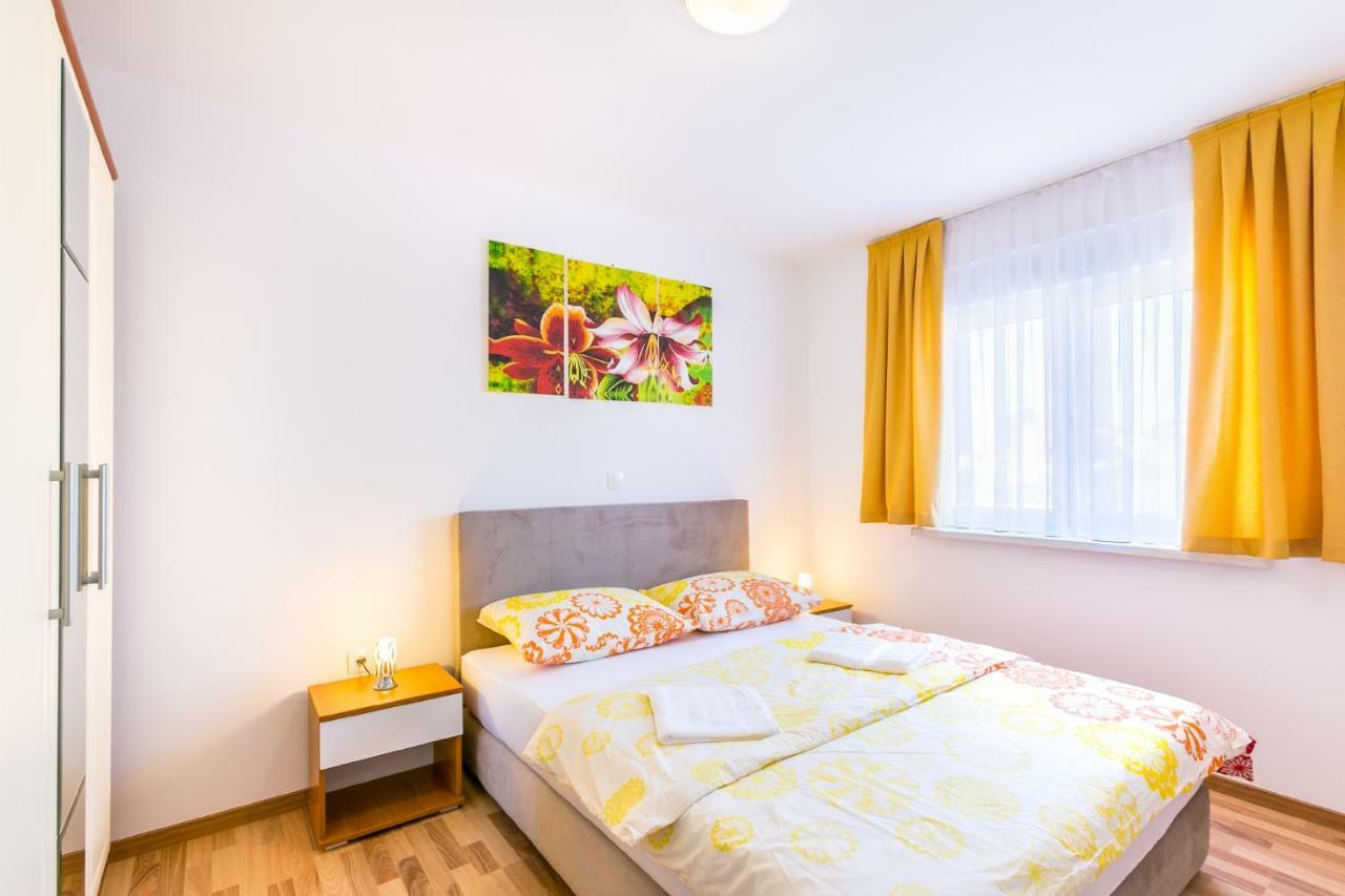 Dragan K2 Otel Medulin Dış mekan fotoğraf
