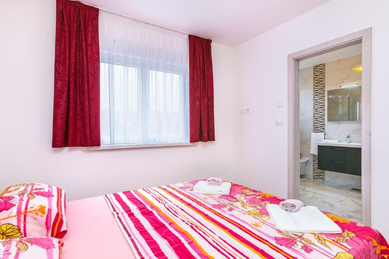 Dragan K2 Otel Medulin Dış mekan fotoğraf